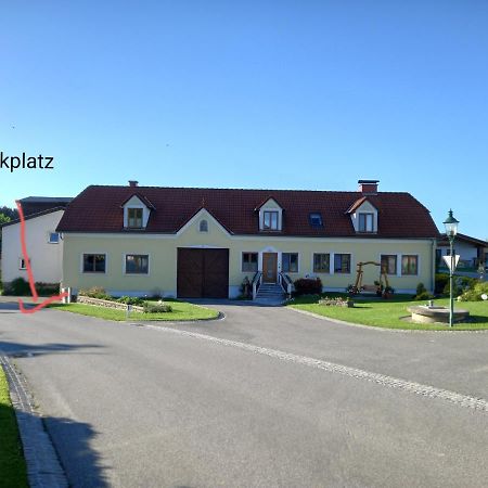Apartment am Alpakahof Hahn Grafenschlag Bagian luar foto